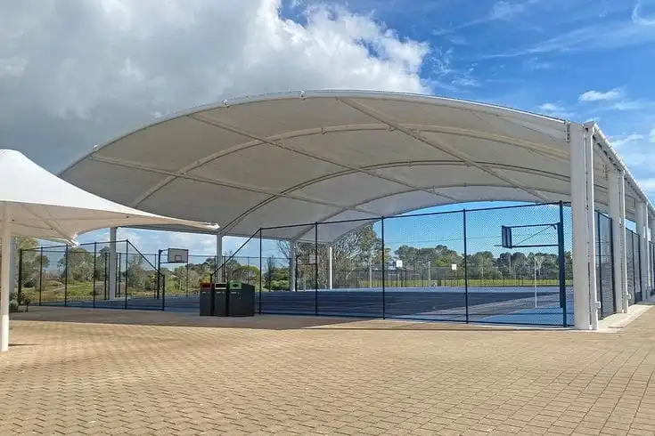 Atap Memnrane untuk Lapangan Basket